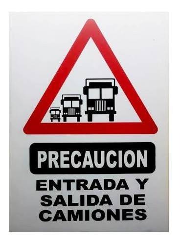 Cartel Entrada Y Salida De Camiones Plastico Corugado 70x50